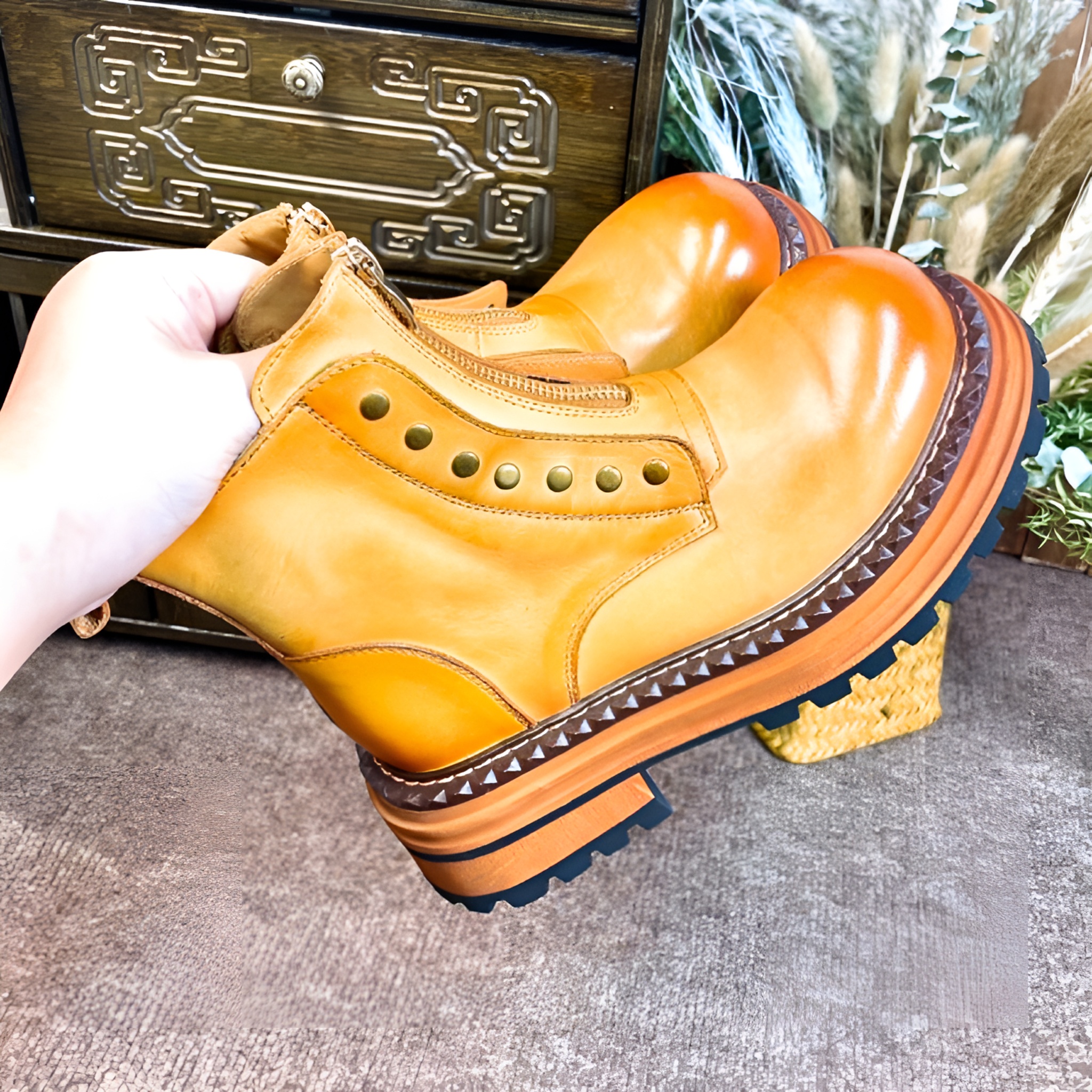 水洗马皮焦糖色手工复古马丁靴个性设计小众潮流百搭厚底
