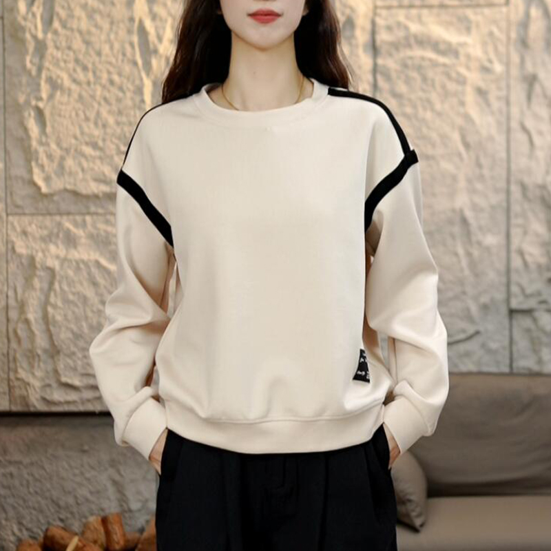 9022 时尚休闲运动宽松显瘦洋气圆领卫衣百搭长袖上衣