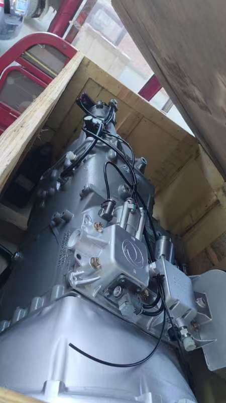 东风沃尔沃14档变速箱总成