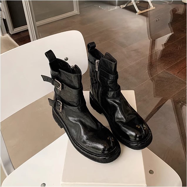 葡萄妈studiolee 网红爆款水洗缩纹马皮瘦瘦短靴女 举报   追流行