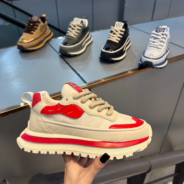 2024秋季新款透气时尚休闲百搭潮鞋厚底单鞋轻奢男鞋拼色潮流