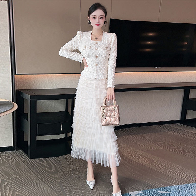 春秋时尚套装气质名媛显瘦炸街洋气法式网纱蛋糕长裙两件套女装
