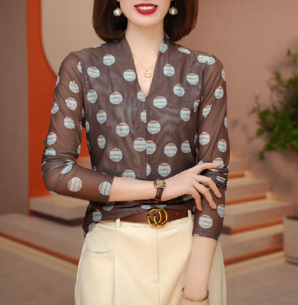 新款肌肤纱早春上衣小衫气质时尚百搭女士打底洋气