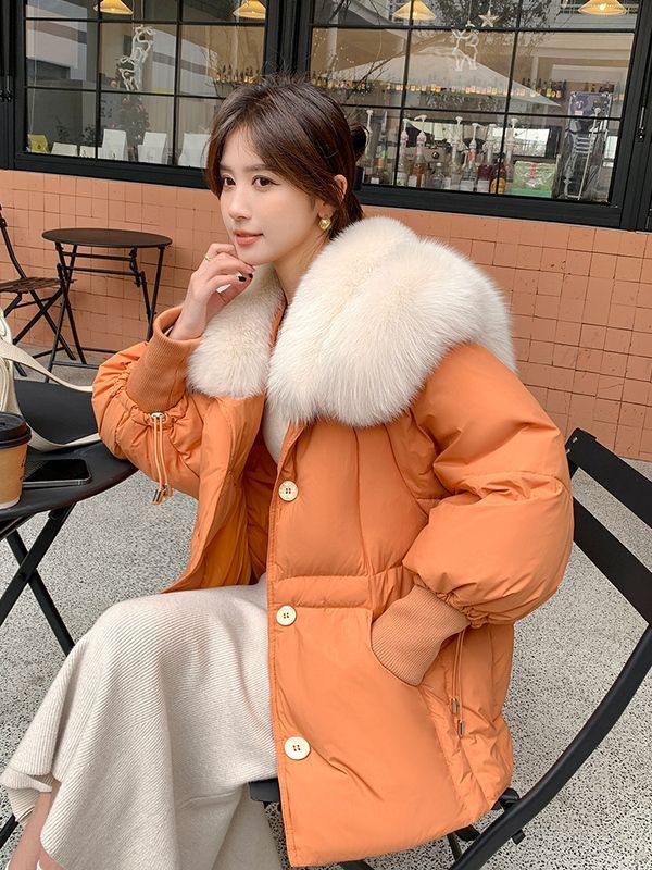 雪中飞鹅绒羽绒服女款2023年新款中长款狐狸毛领小众设计感加厚冬