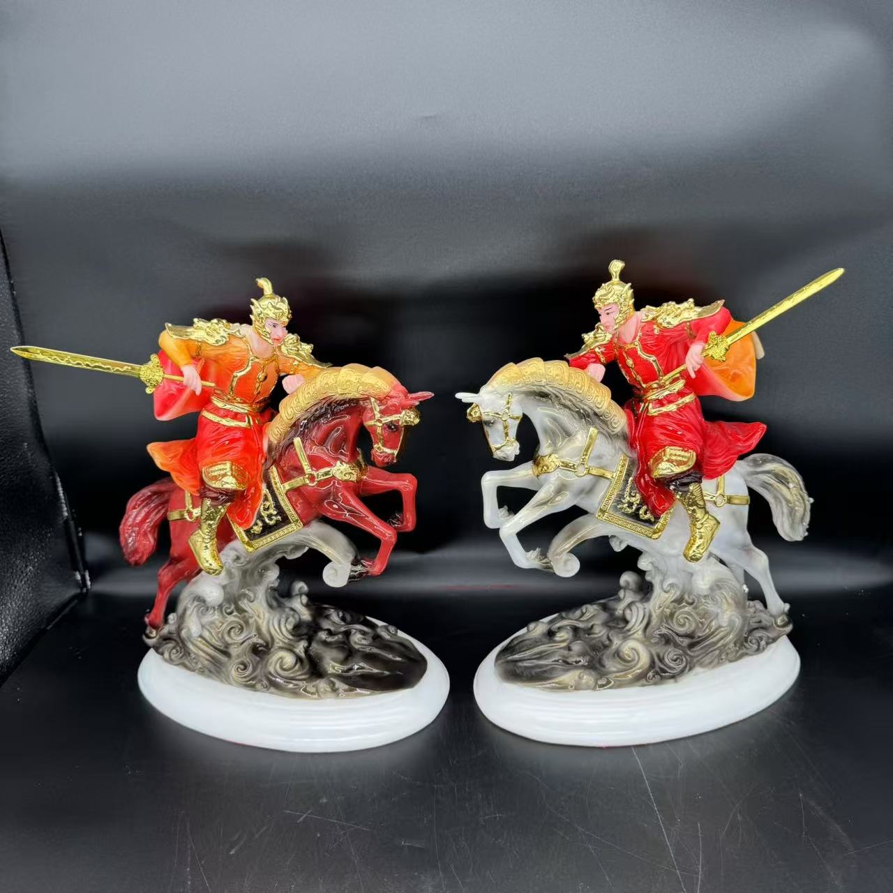 12寸仿汉白玉报马/对家用摆件