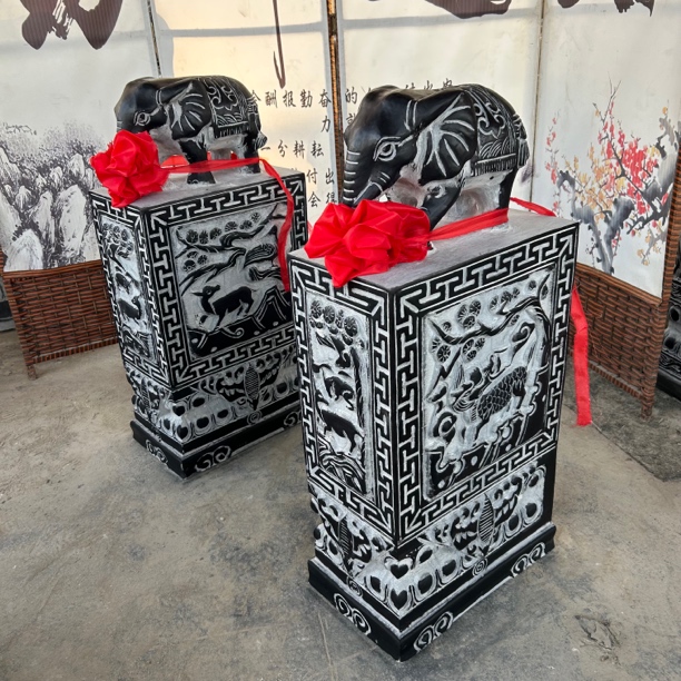 青石材质石雕小象门墩抱鼓石门口庭院园林装饰摆件