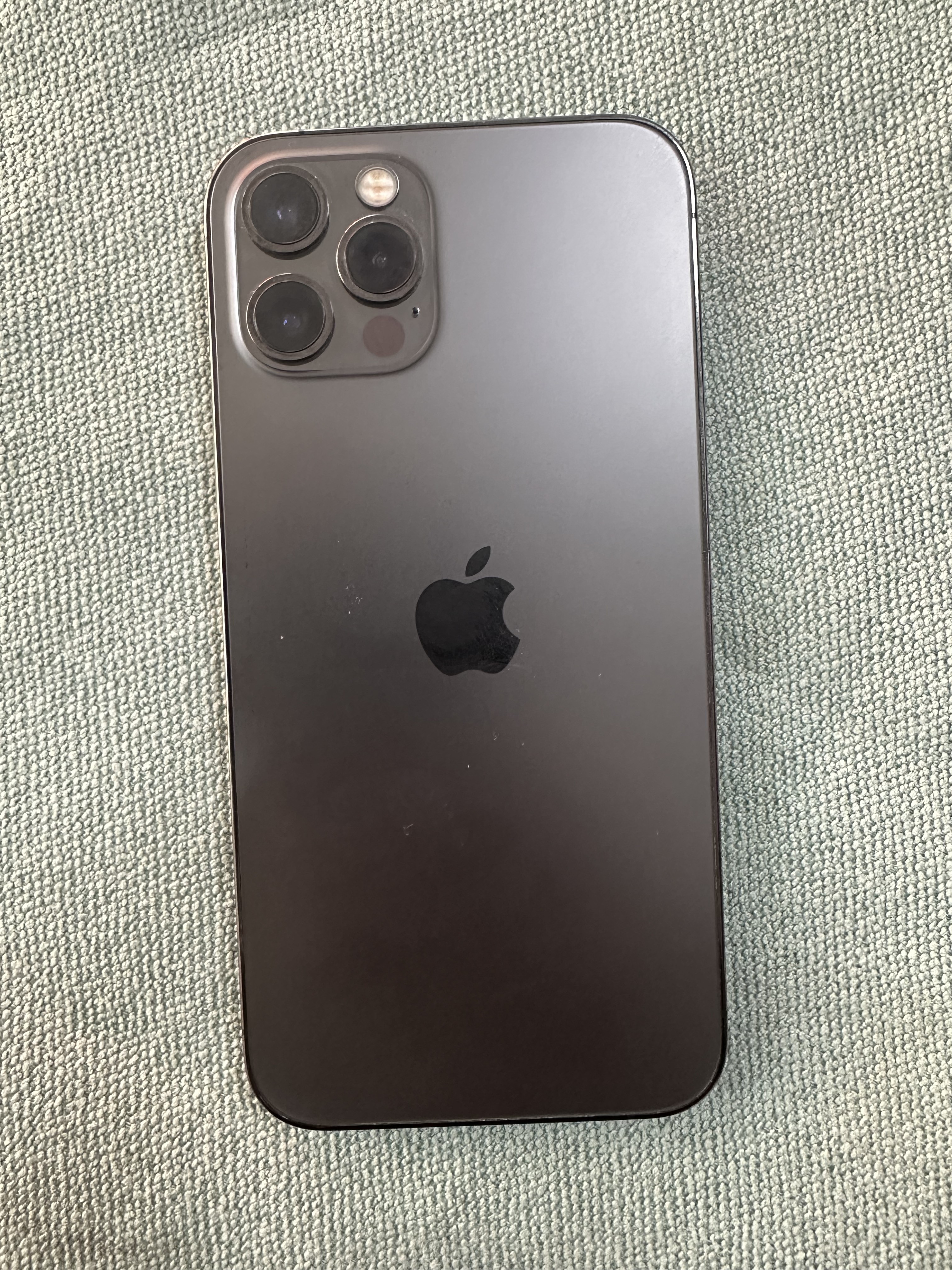 9新 Apple/苹果    苹果手机 12Pro   128g 全原无拆修的双卡95新