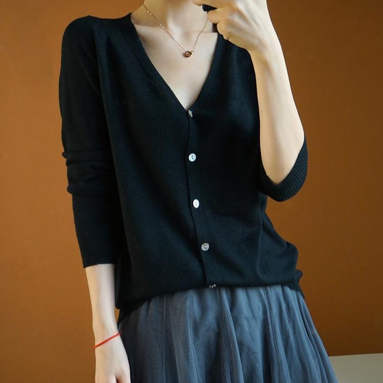 经典宽松气质V领开衫显瘦针织外套精纺长袖针织衫春季打底开衫