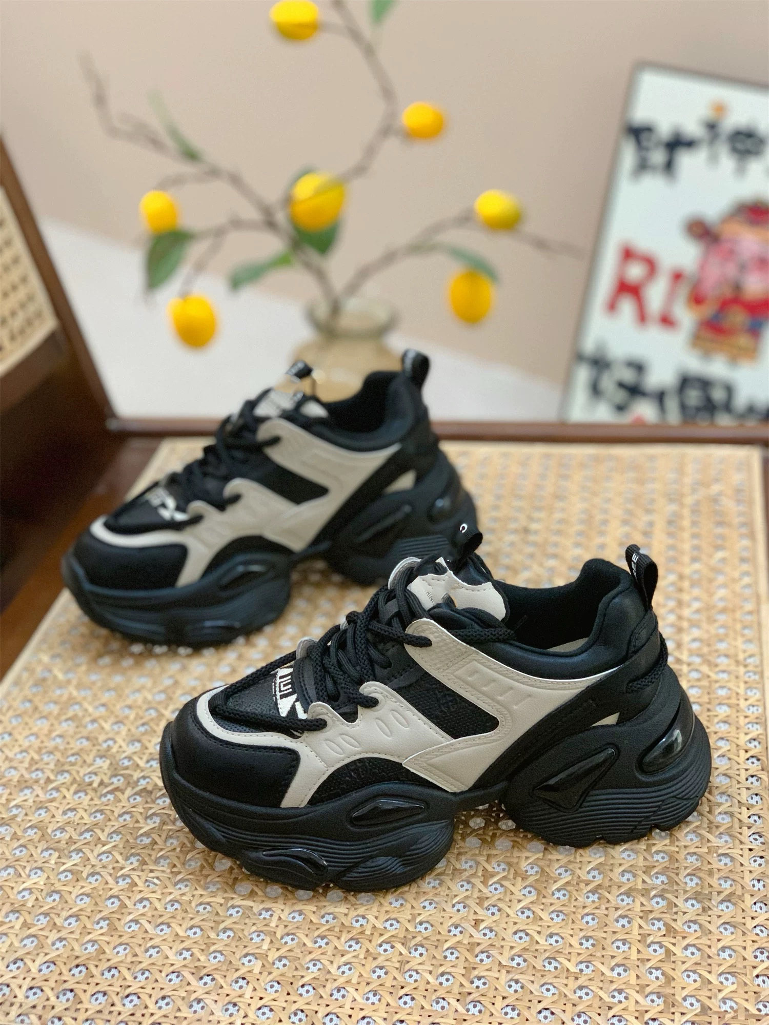 真皮加绒拼色老爹鞋33-553