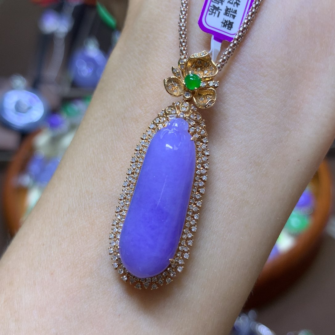 【闪购商品】翡翠颈饰18K金镶嵌翡翠