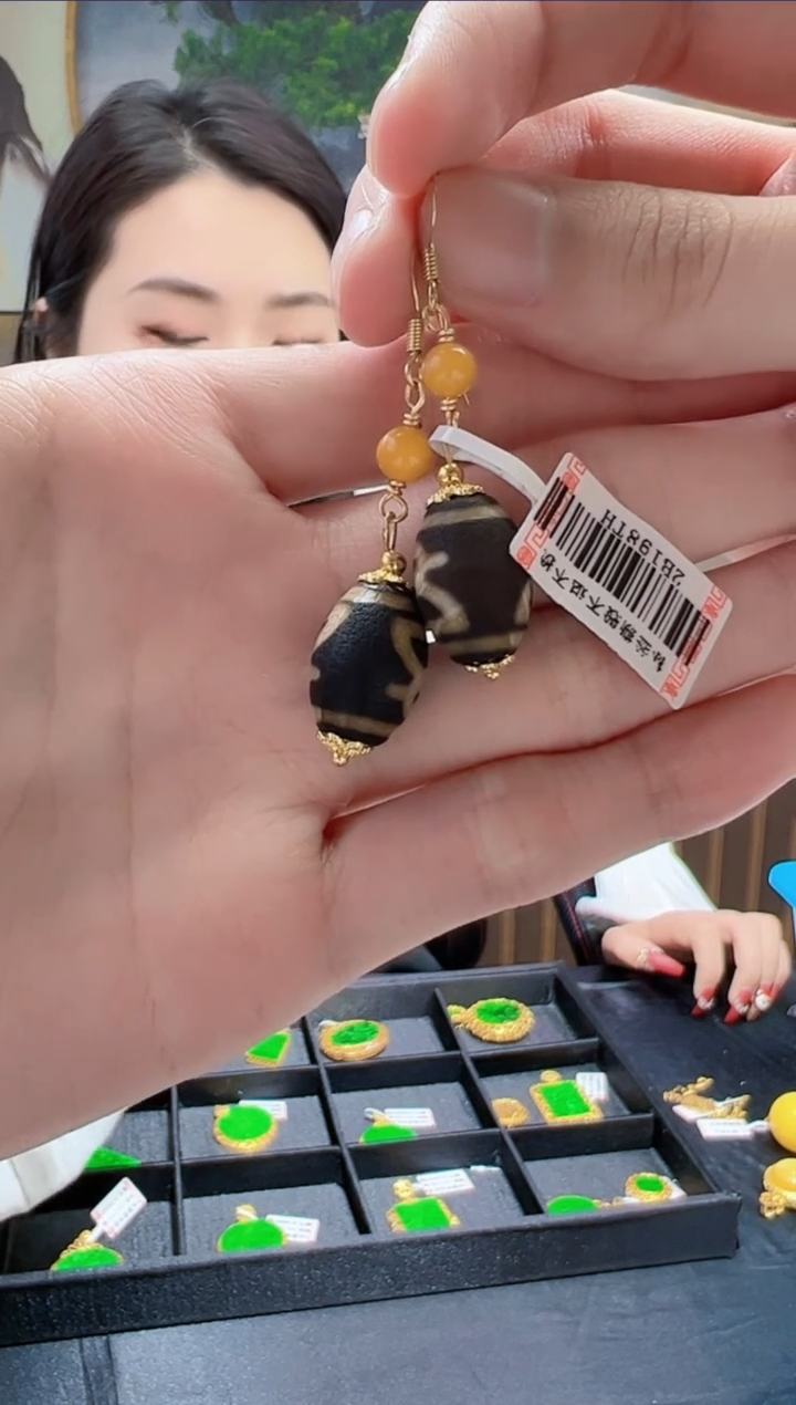 【闪购商品】蜜蜡裸石银S925镶嵌耳环