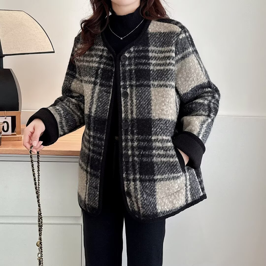 110-200韩版格子外套女设计感2026秋冬新款圆领毛呢加厚保暖上衣