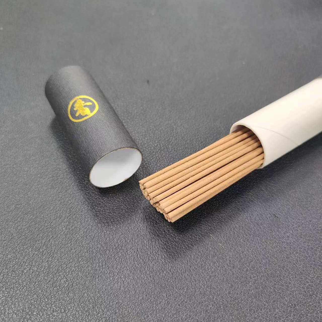 【香港盛世珠宝】X883-收藏级-20g海南年份老沉香线香-送礼佳品