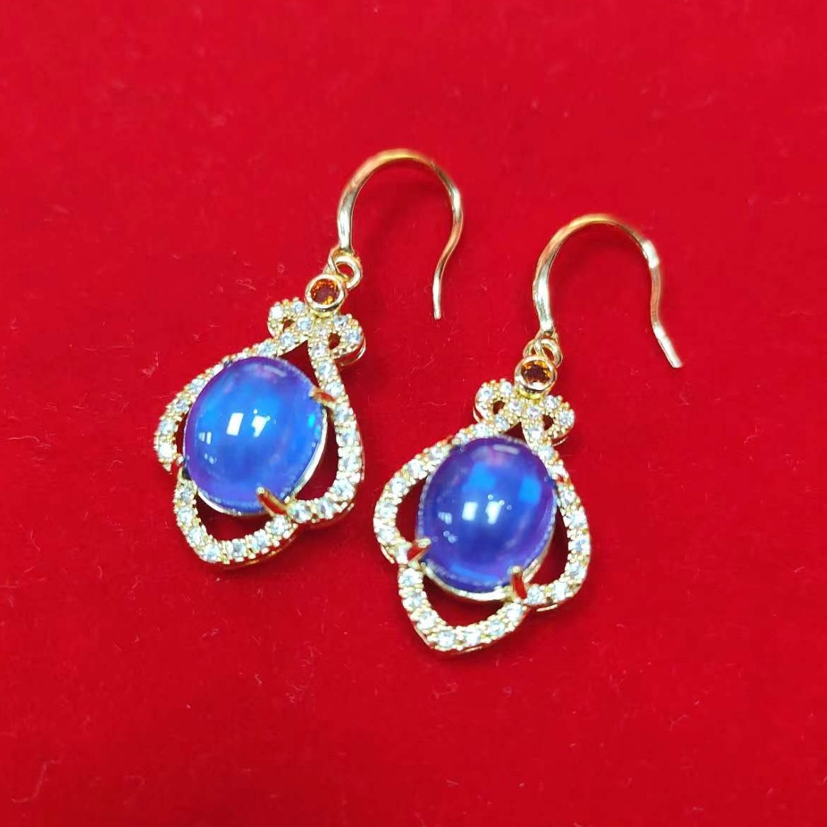 【香港盛世珠宝】BT1103-（培育)瑞麟六芒星光蓝宝石耳钩-多样发一件