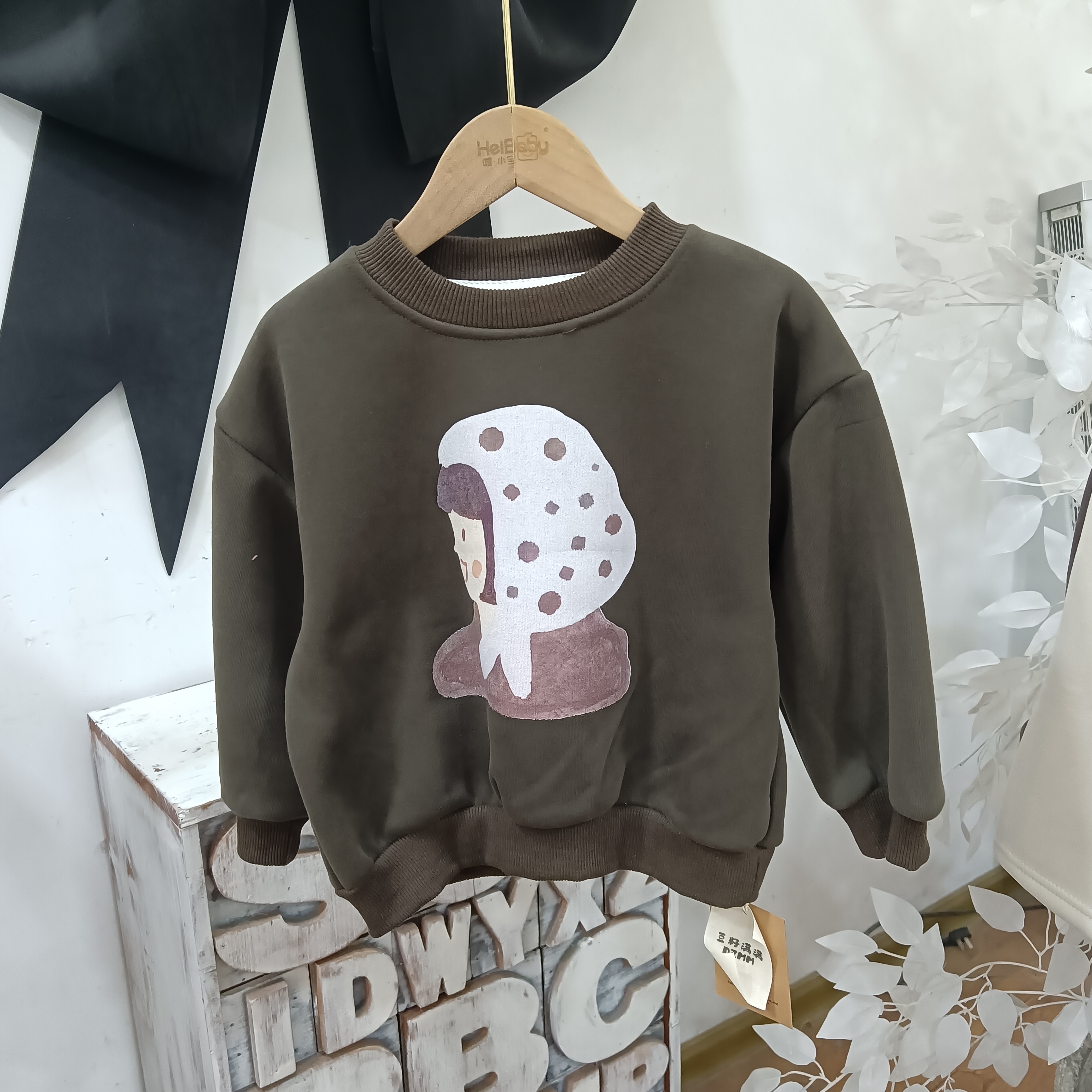 M354咖色一体绒卫衣童装