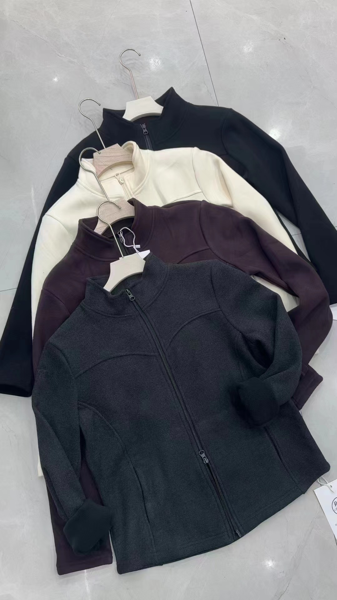 潮牌女装保暖女士立领瑜伽服时尚长袖加厚卫衣女款双面健身