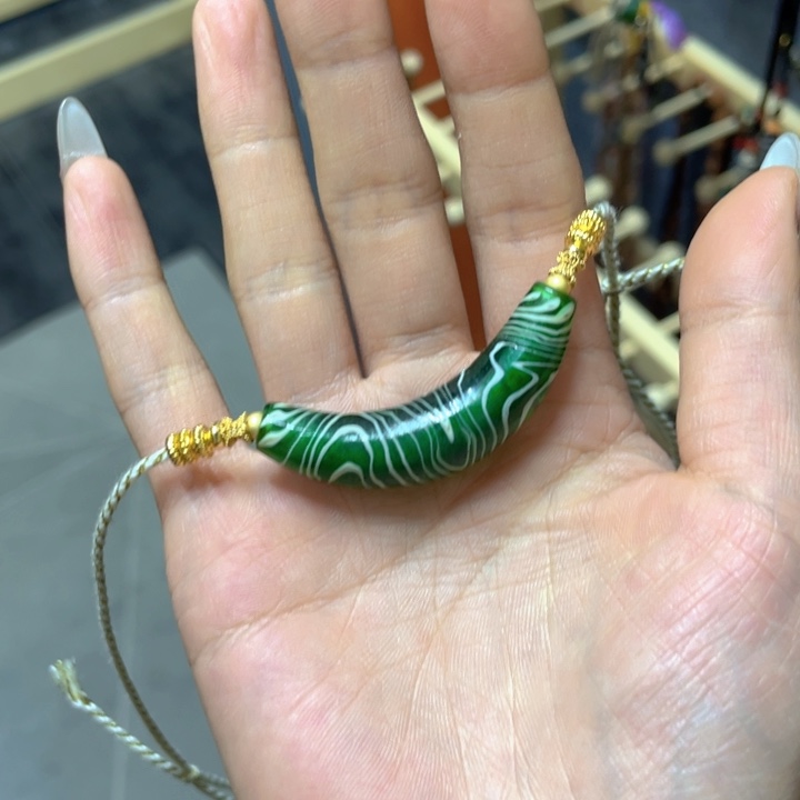 白玉菩提吊坠你要努力去改变什么！