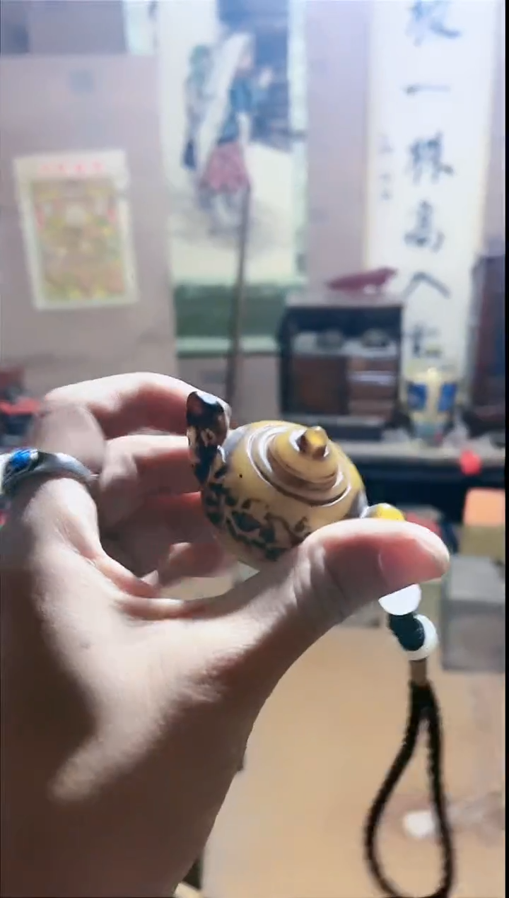 【闪购商品】蜜蜡裸石未镶嵌17呀呀呀呀呀呀呀呀