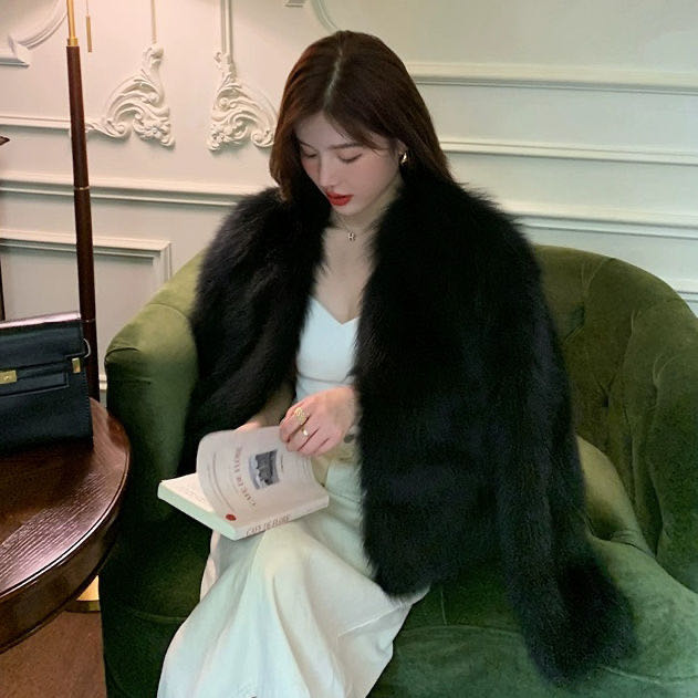新款狐狸毛外套秋冬季保暖外套气质女神外套上衣女外套