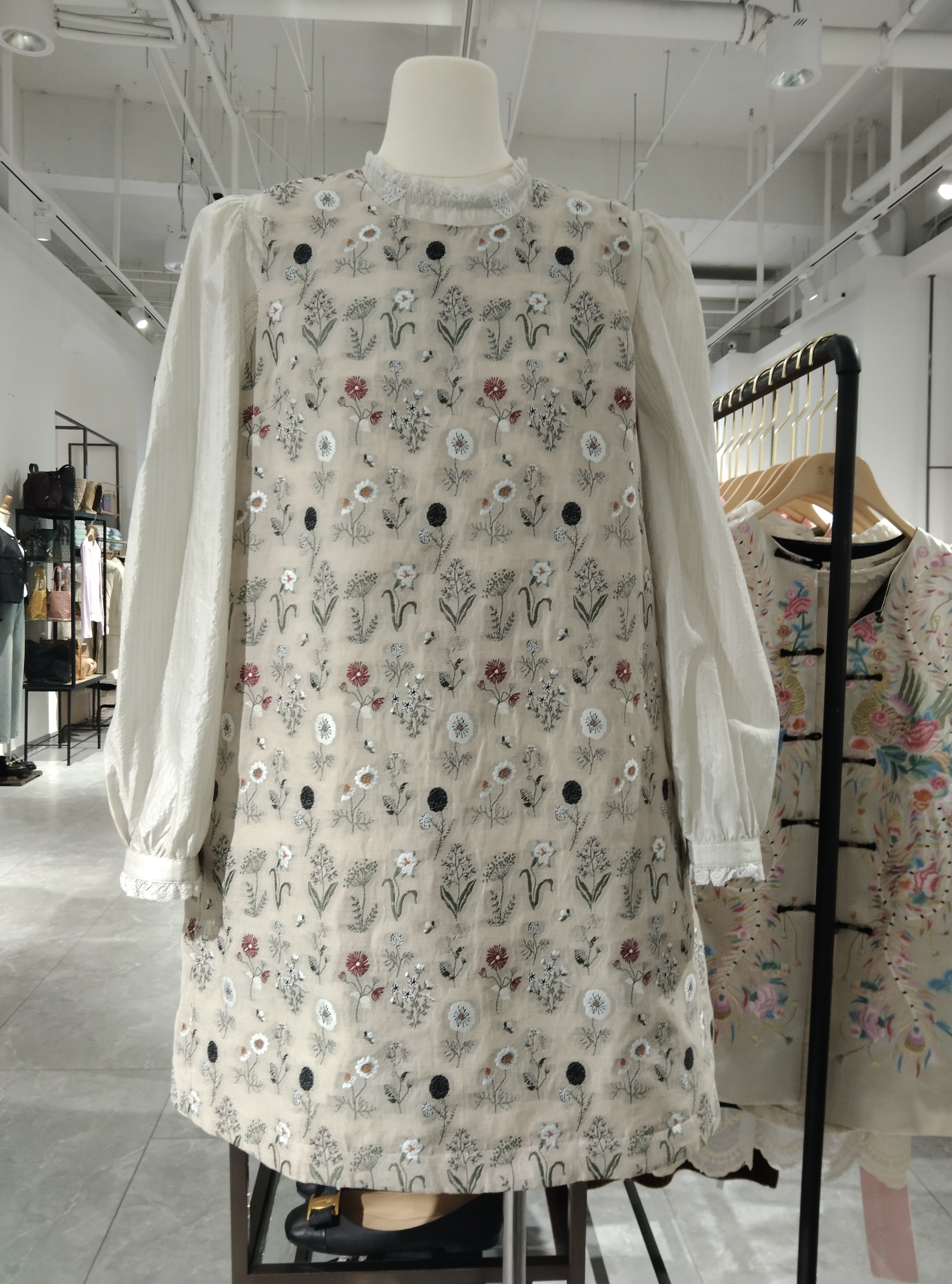 新款女士碎花连衣裙