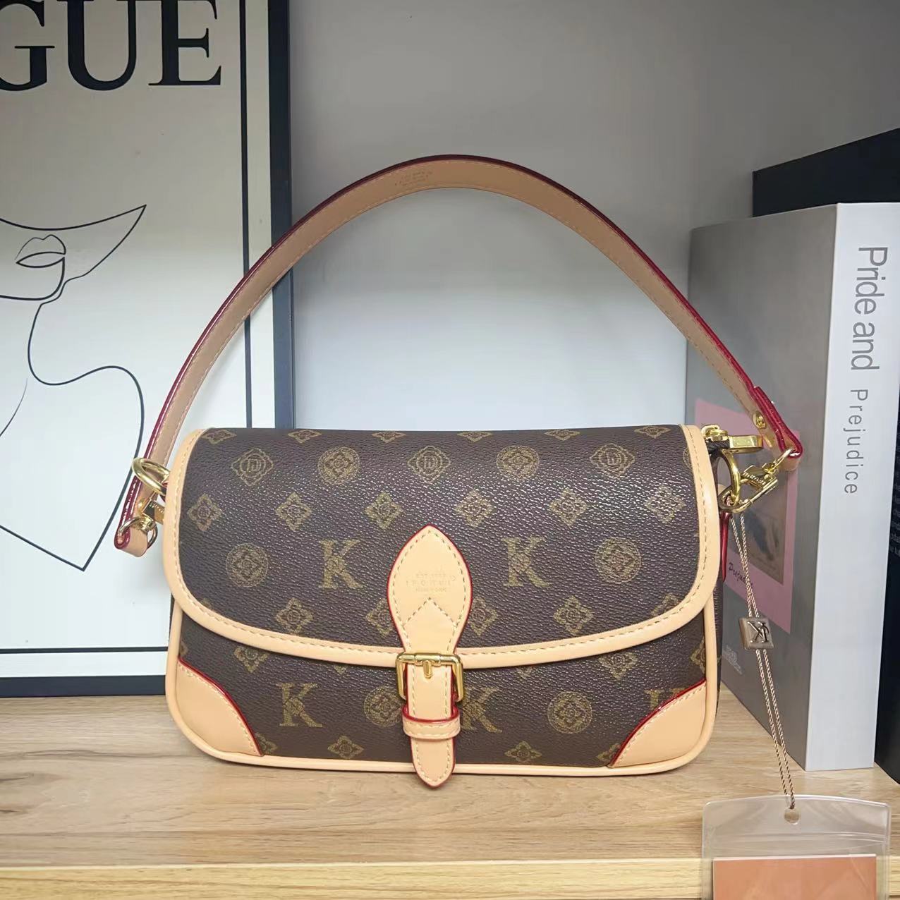 2024秋冬新款单肩斜挎腋下法棍包经典款邮差包上班通勤洋气小方包