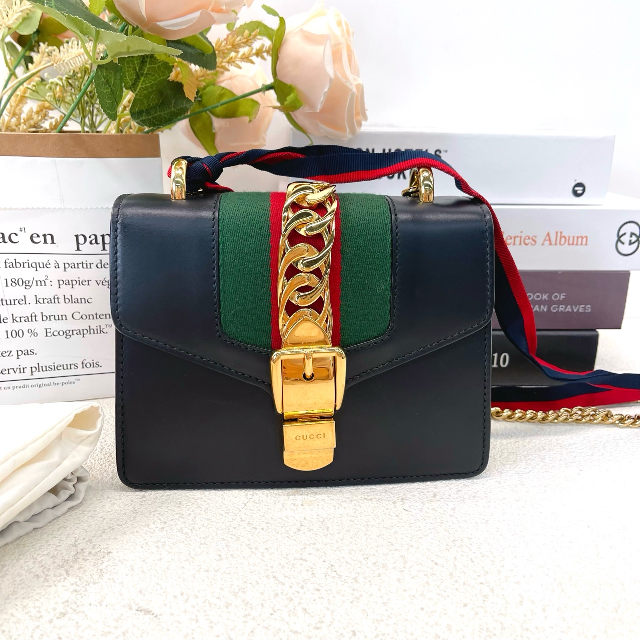 95新 GUCCI/古驰 塞尔维亚黑色皮革肩背包10656955