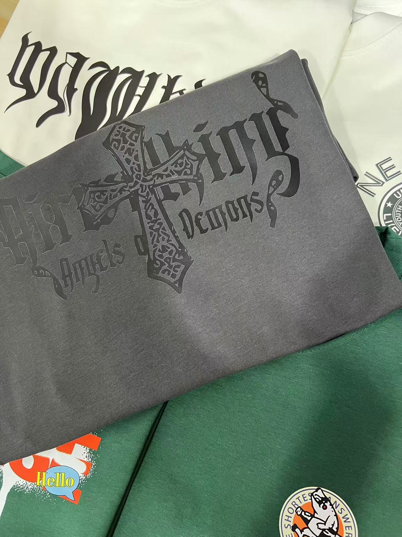 （01-72编码）100%潮牌纯棉纯色宽松圆领打底衫长袖T恤男女内搭上衣