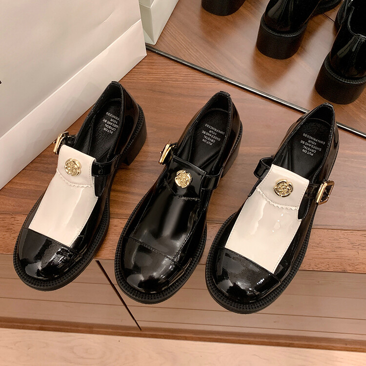 【黄老鞋】2025夏季拼色小香单鞋公式羊漆皮平底乐福鞋女