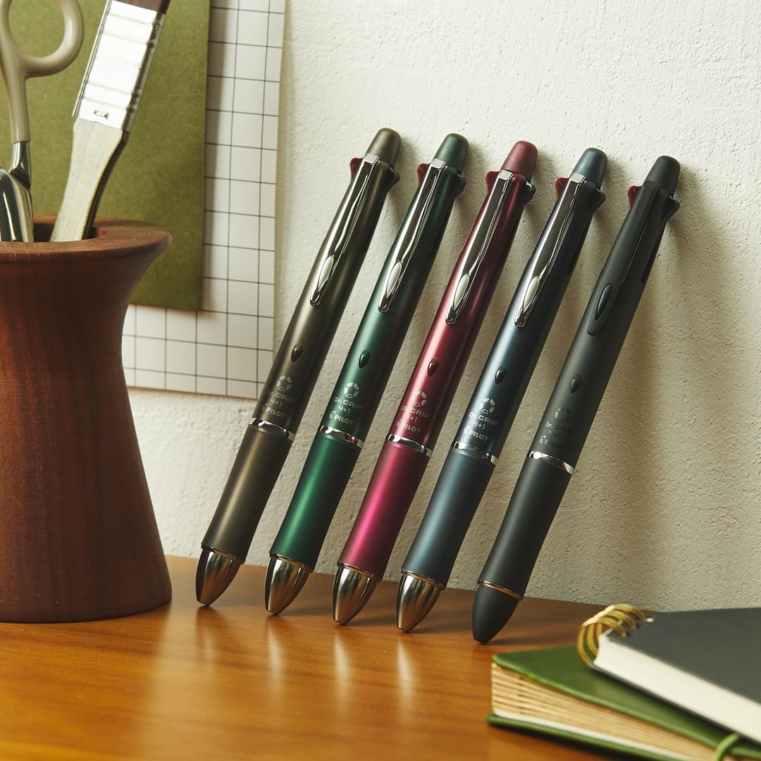 日本 PILOT百乐 4+1四色圆珠笔0.5加自动铅笔磨砂黑多功能中油笔 
