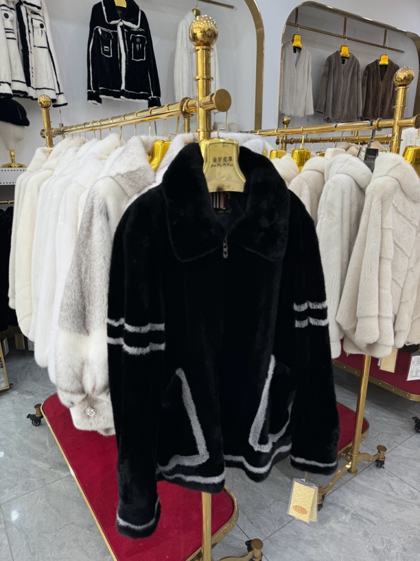 时尚男款貂皮大衣男士翻领