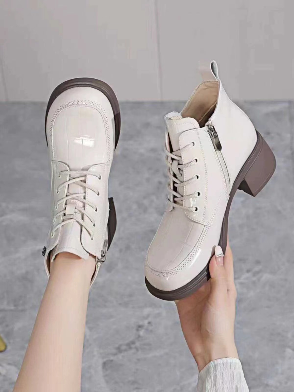 20-163真皮气质时尚短靴