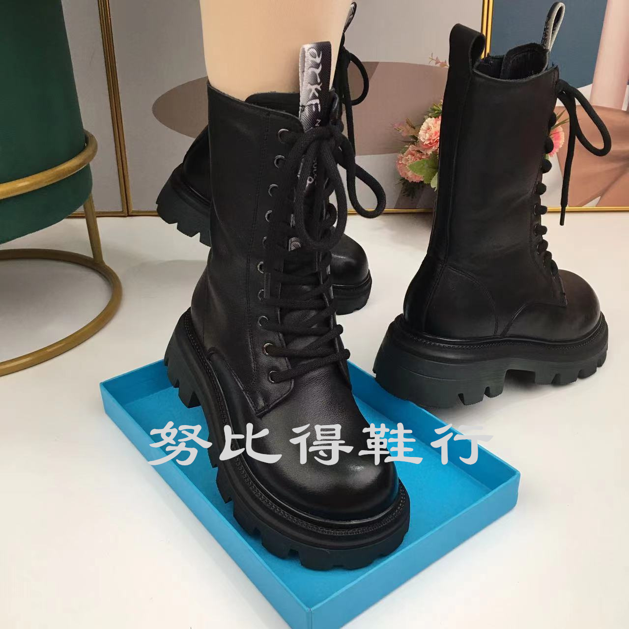 妞53666真皮时尚短靴