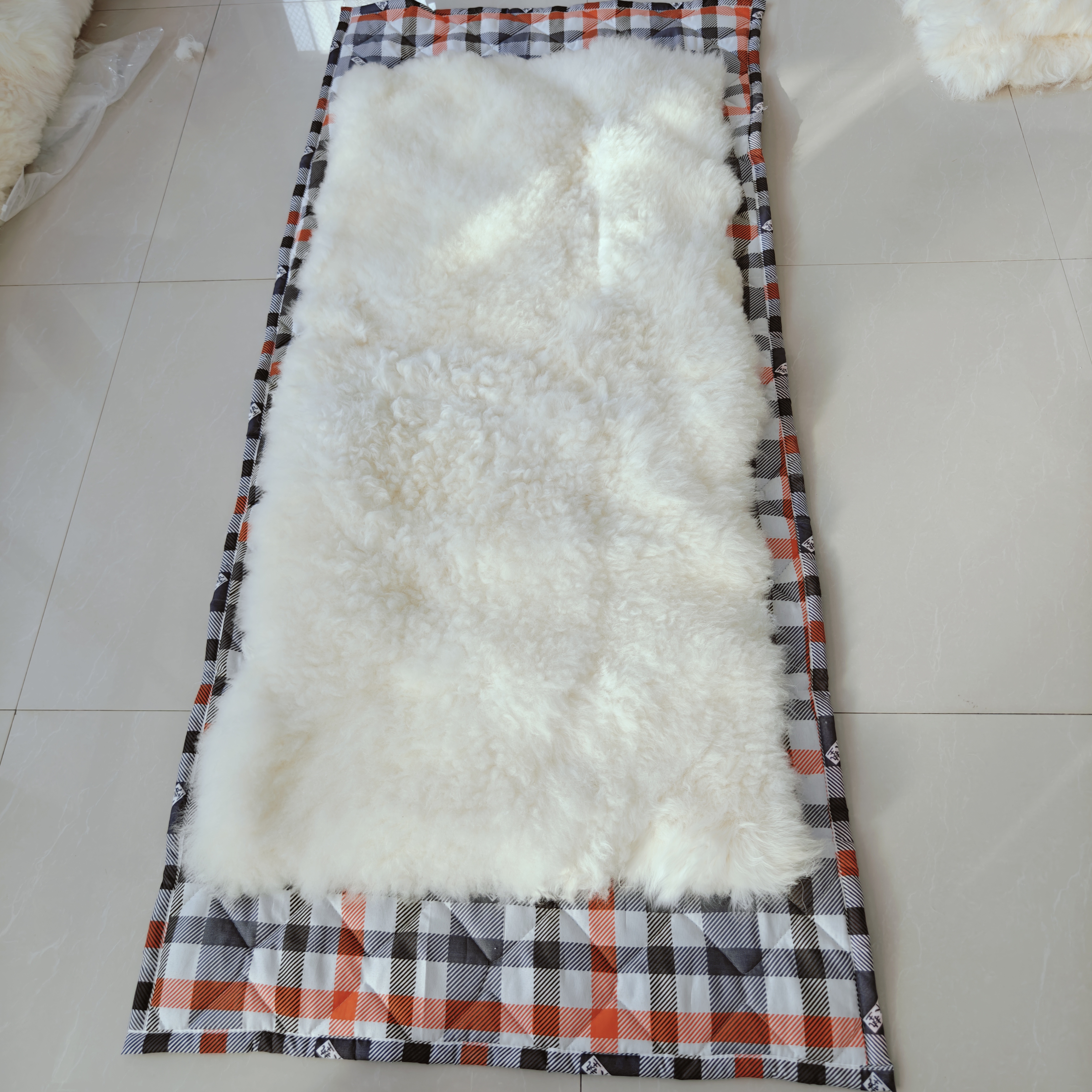 绵羊毛褥子真羊毛皮一体床垫毯子学生宿舍家用单双人加厚防潮保暖