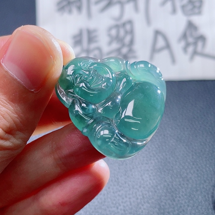 翡翠颈饰未镶嵌999999999