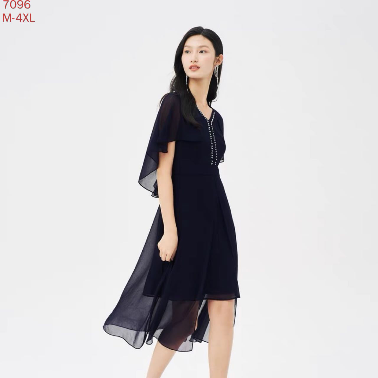 D7096 法式小众连衣裙女2024新款春夏天轻熟风遮肚子显瘦高级感裙