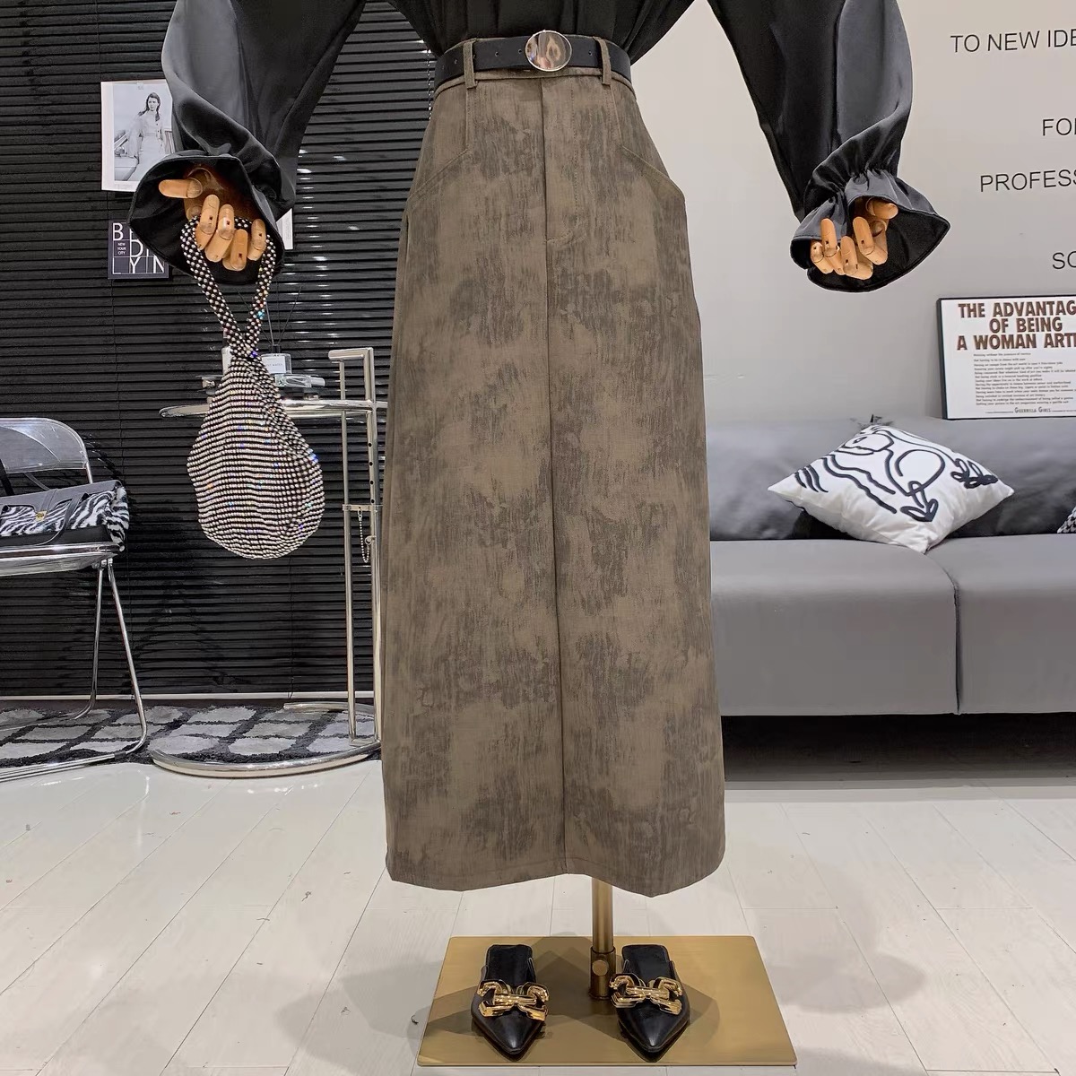 小丽定制--[L38K]法式奢华气质感高腰复古后开叉修身A字半身裙女