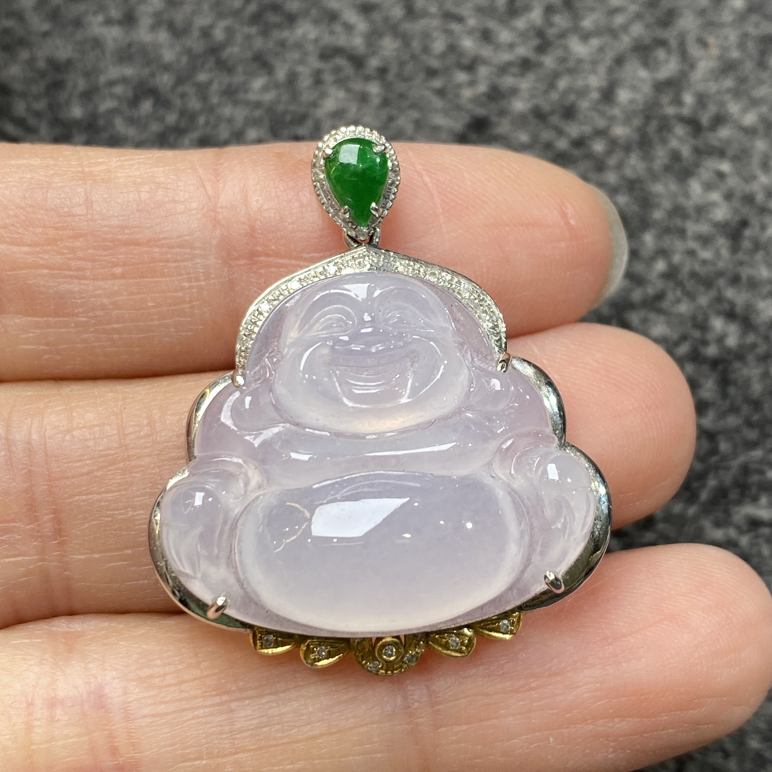 特价不议退 18k金镶嵌冰种佛公吊坠 种老冰透 上身大气