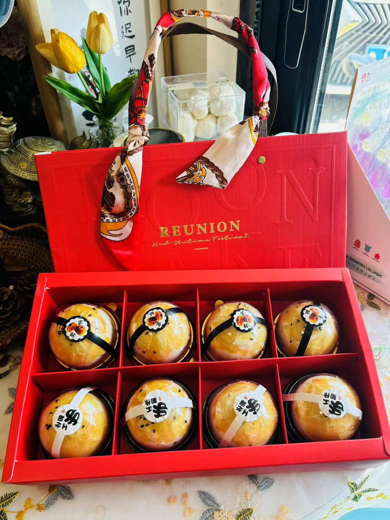蛋黄酥4个和红豆酥4个拼装礼盒