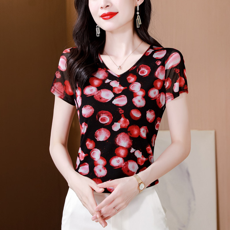 【粉丝专享】夏季新款气质印花上衣短袖V领淑女小衫时尚洋气显瘦T恤