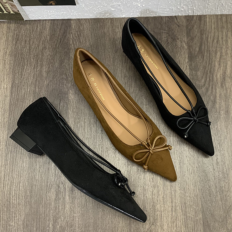 气质显瘦尖头单鞋高级感绒面粗跟女鞋新款蝴蝶结韩版浅口低跟鞋女