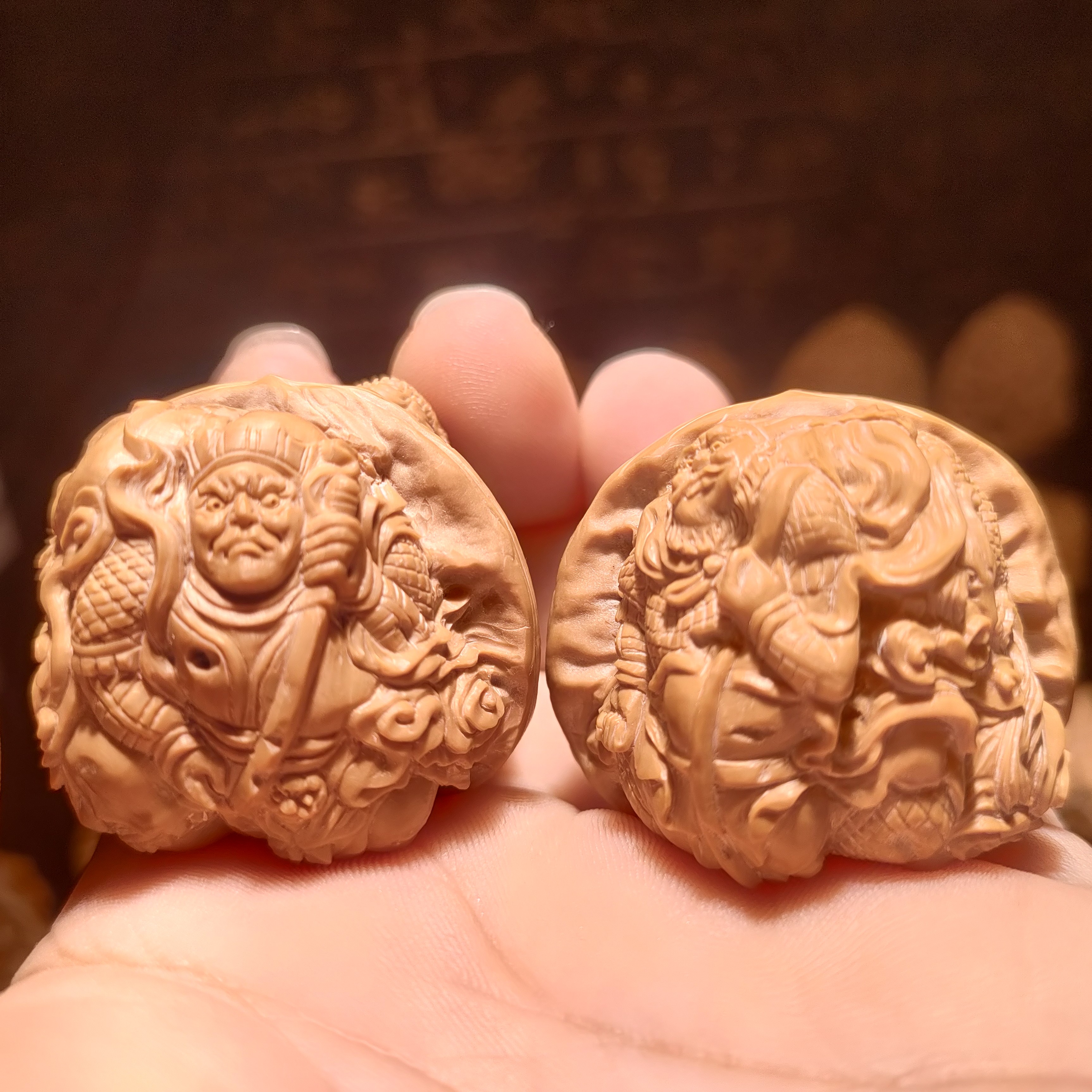 文玩核桃雕刻 蛤蟆头纯手工雕刻四大天王 核雕收藏品把件精品文玩