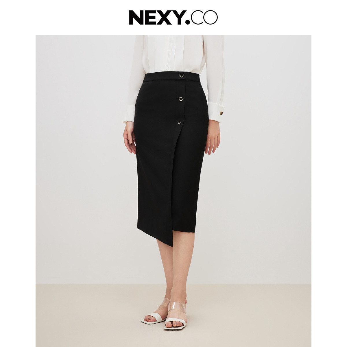 NEXY.CO/奈蔻半身裙气质高腰时尚休闲黑色春季开叉 XW01579W0