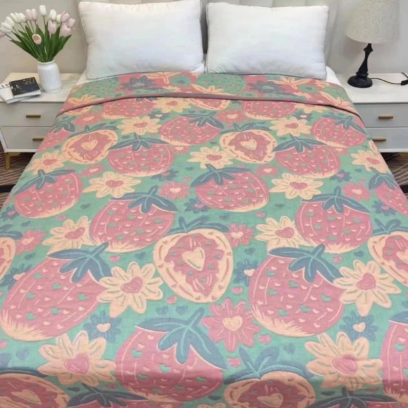 【升级版小草莓】150cm X 200cm纱布盖毯可铺可盖                 