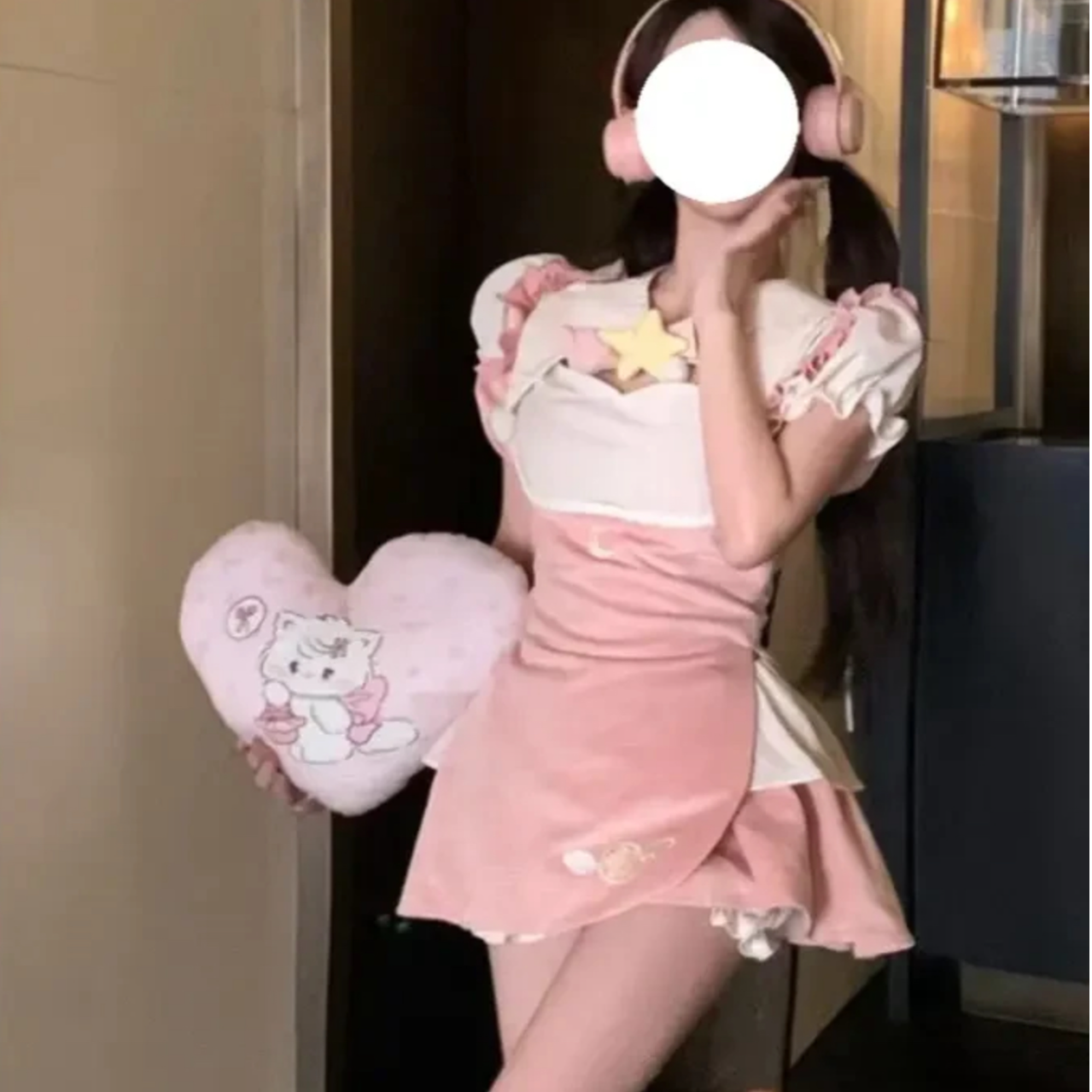 《001-100》 椰椰泡泡甜美辣妹纯欲风设计感套装直播间过款下单