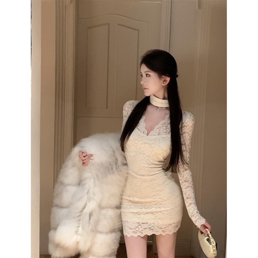 御姐轻熟风蕾丝连衣裙女装秋季v领长袖收腰裙子杏色紧身包臀短裙