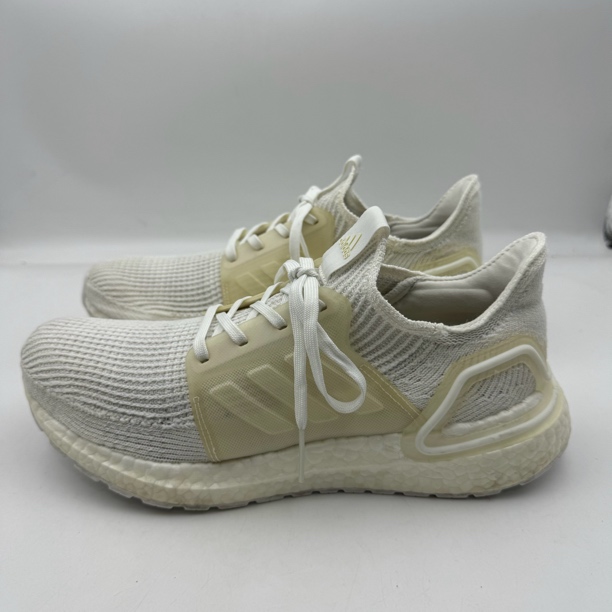 95新 42.5码 鞋垫后配 adidas UltraBoost 19 跑鞋 公价1448