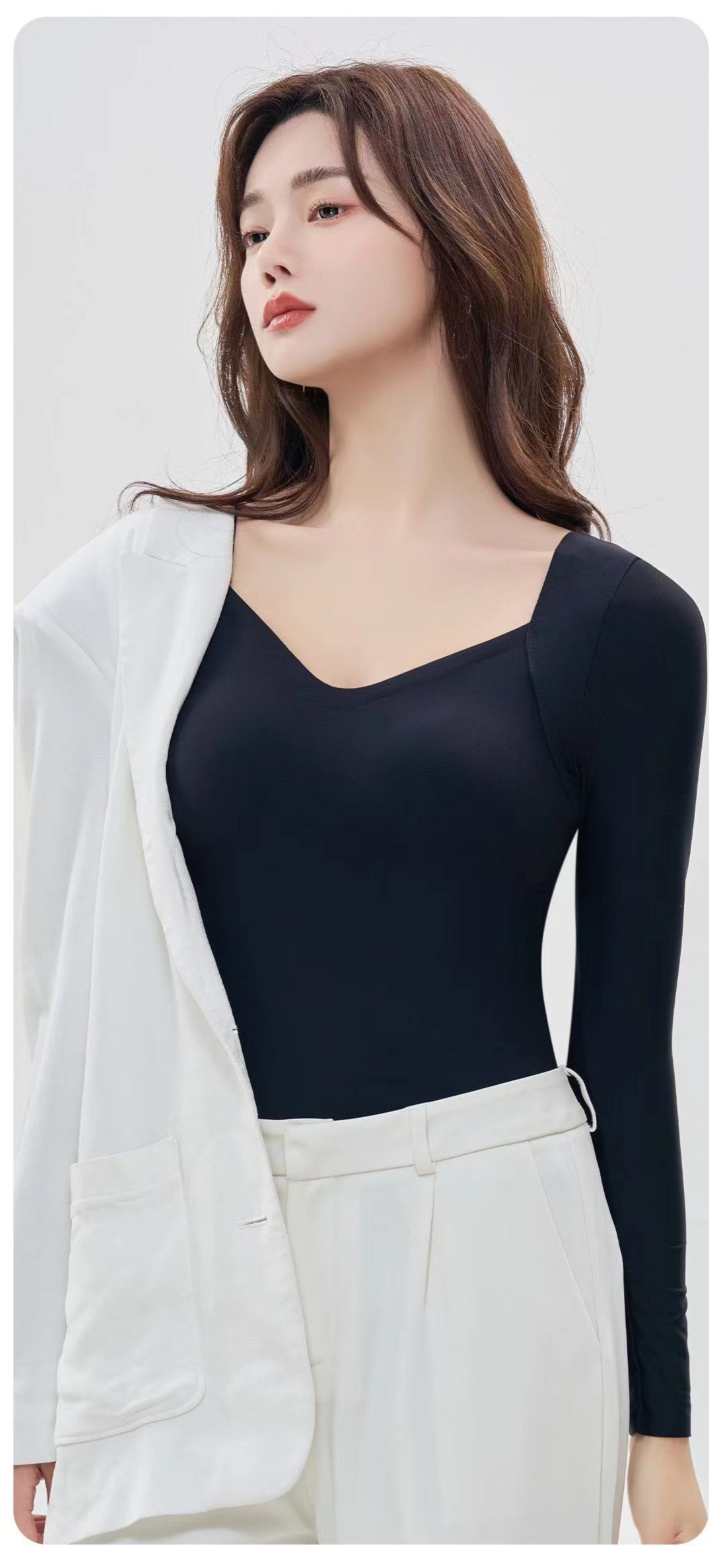 秋款百搭休闲自发热薄款美肤上衣21303