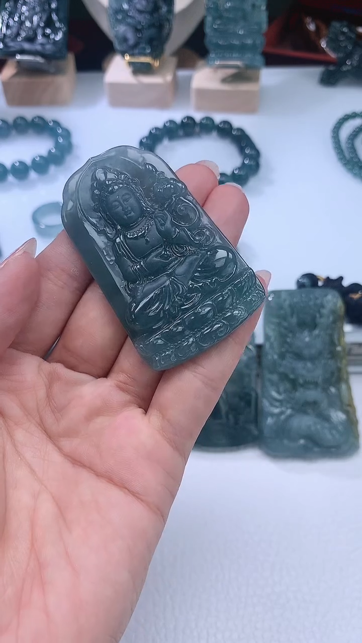【闪购商品】翡翠颈饰未镶嵌翡翠