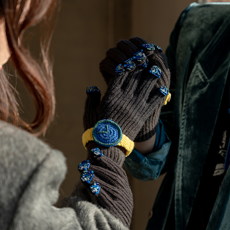 芽小七原创设计黑色精灵手套手套保暖可爱卡通韩版秋冬季露指百搭