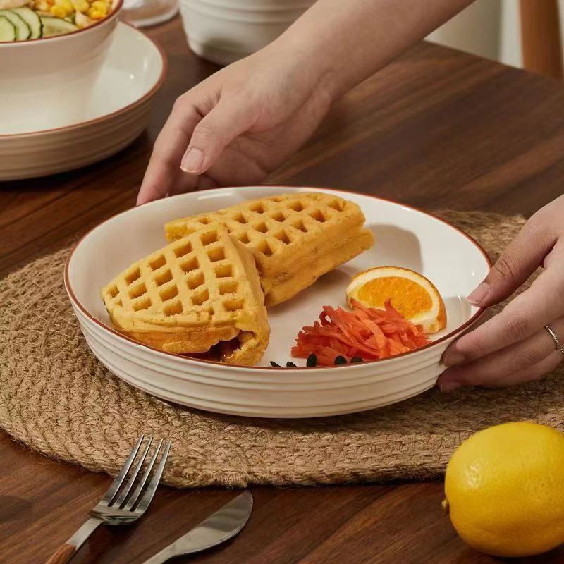 网红简约创意轻奢家用釉下彩工艺白色时尚生活螺纹菜盘